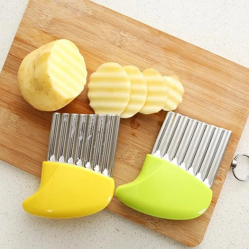 Stainless Steel Wave-Edged Vegetable and Potato Slicer