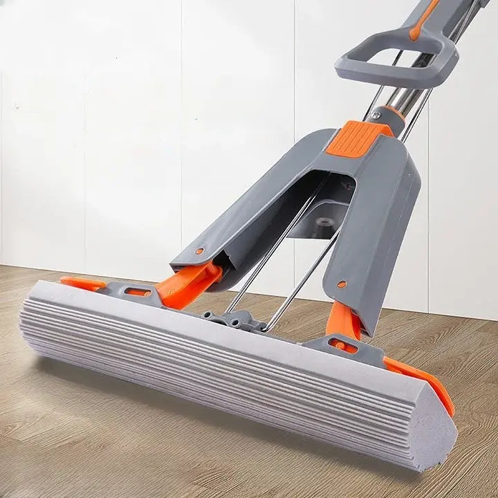 CleanHero™  Self-Wringing Mop