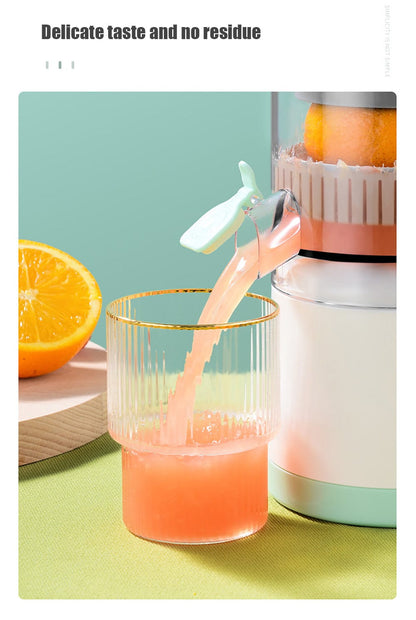 Creative Portable Cordless Juicer with Slow Juicing Technology