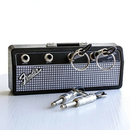 SearchFindOrder WHITE Wall Mounted Radio Retro Keychain Rack