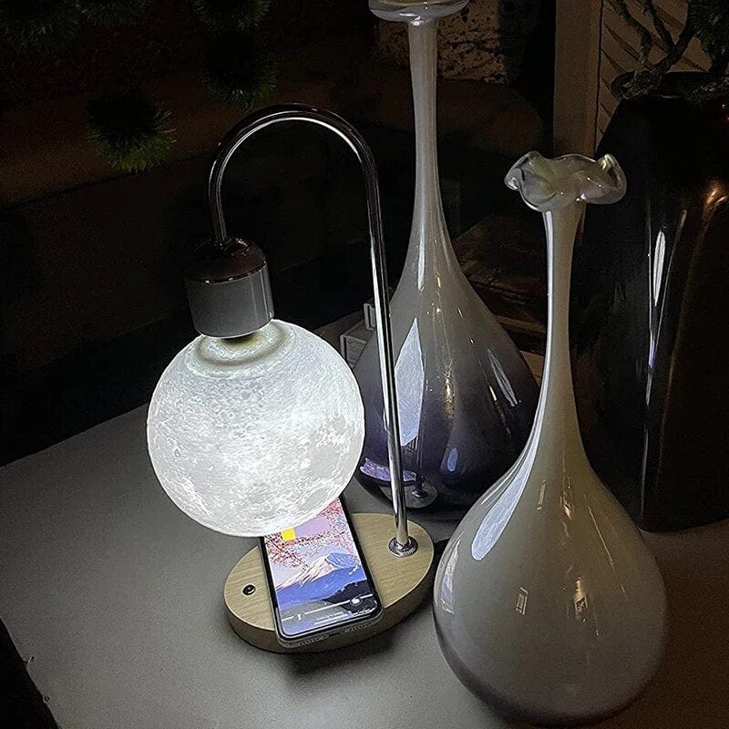 SearchFindOrder Silver Moon / Wireless charging / EU Levitating Moon Night Light & Mobile Charger