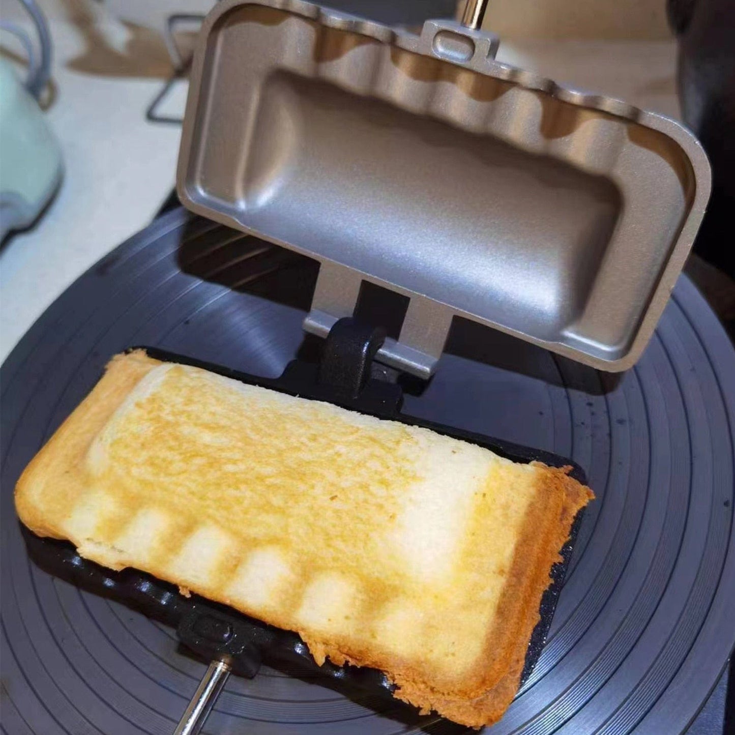 Double-Sided Non-Stick Sandwich Pan