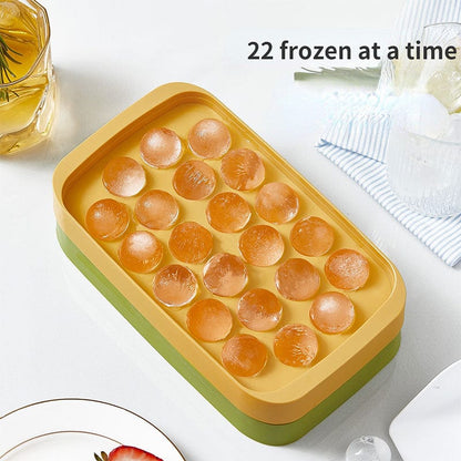 Round Ice Cube Tray with Storage with Swift Release